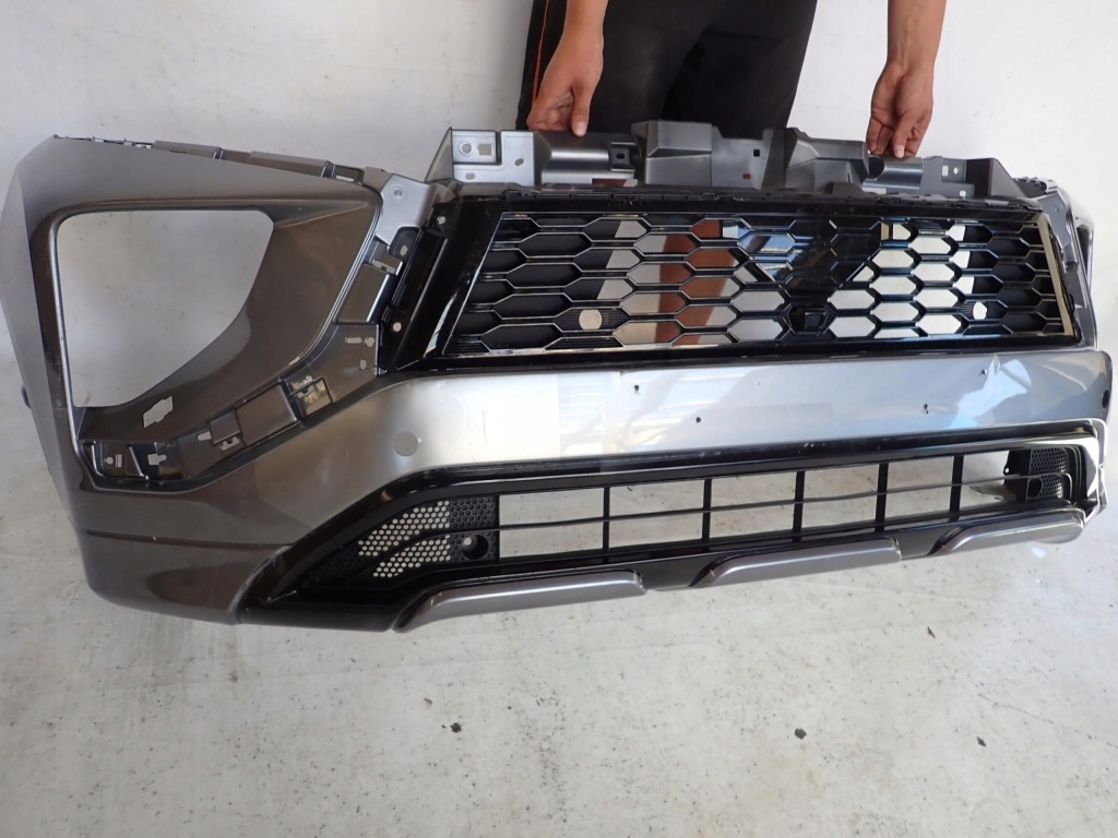 фото №4, Mitsubishi eclipse cross lift 20- бампер перед передний pdc