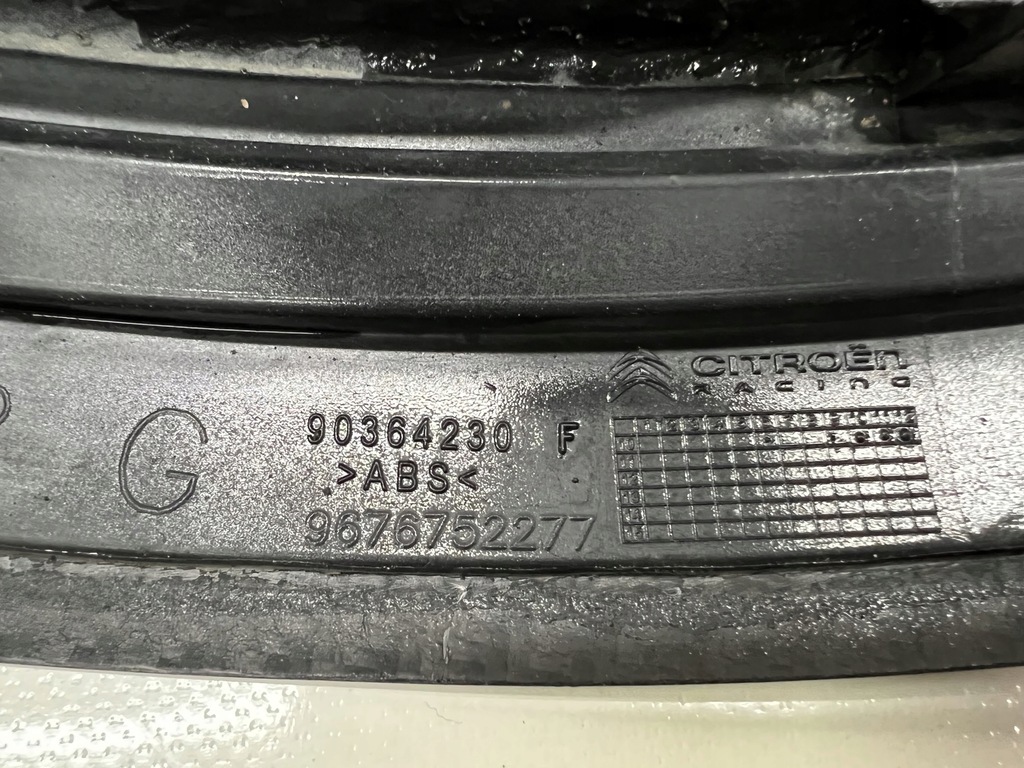 фото №9, Citroen ds3 racing карбон молдинг крила ліва