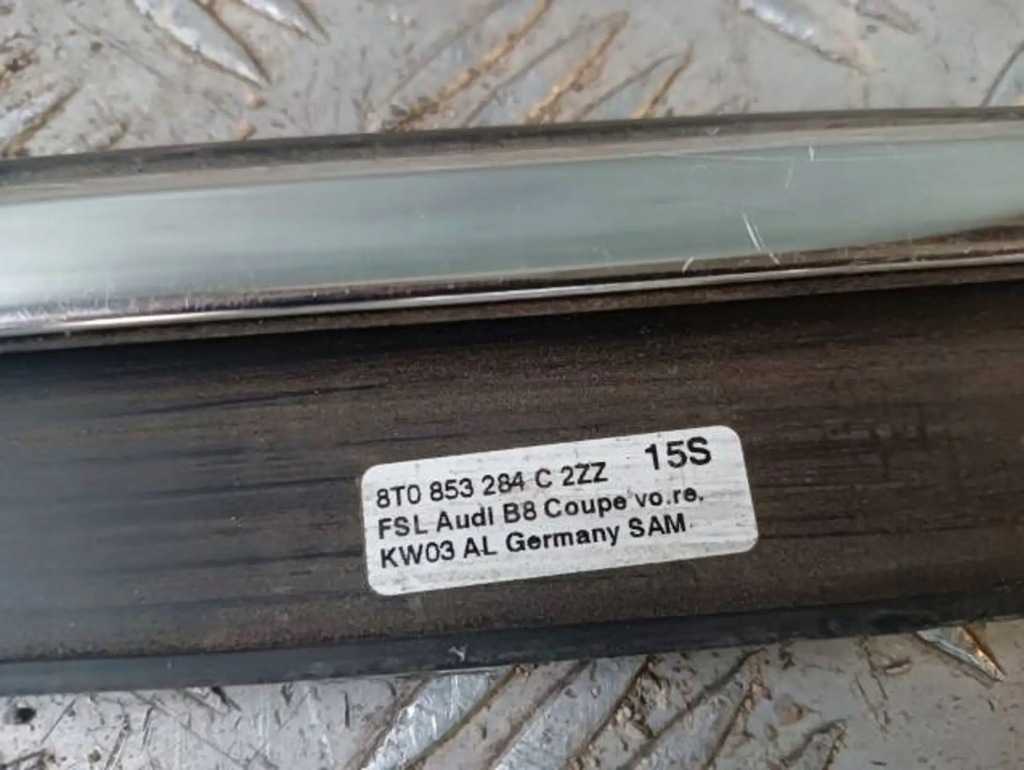 фото №9, Audi a5 8t 3d coupe молдинг ущільнювач права 8t0853284c