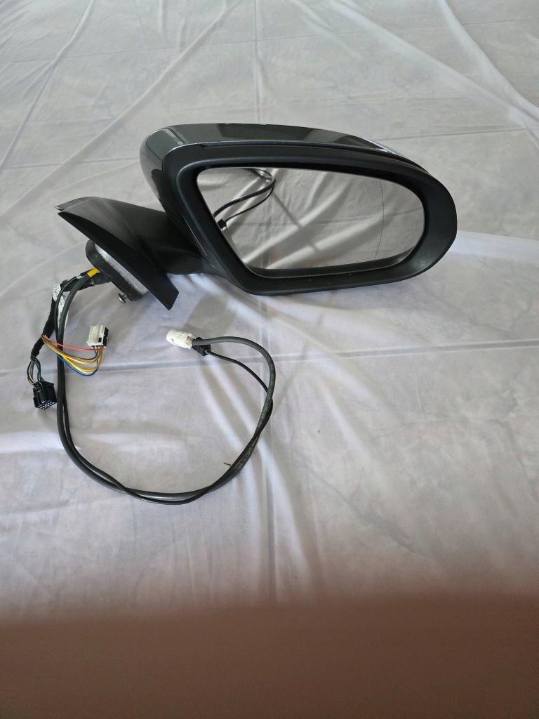 Купить W205 c - klasa камера зеркало