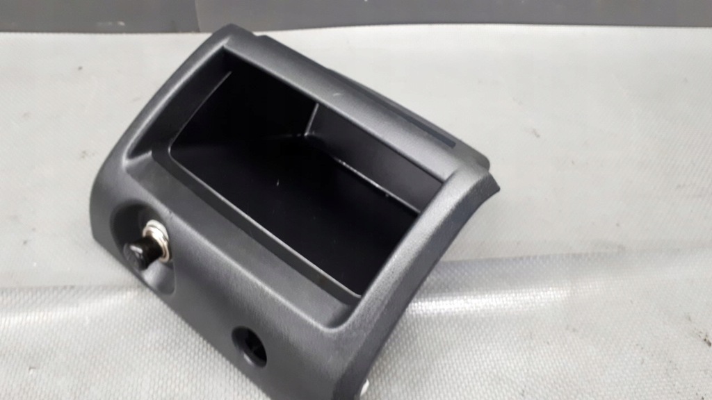 фото №10, Бардачок полка прикуриватель mitsubishi outlander