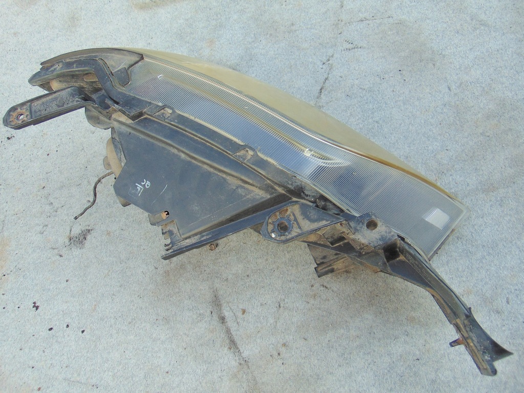 фото №10, Лампа левая левый перед передняя mitsubishi outlander 1 i 03- eu