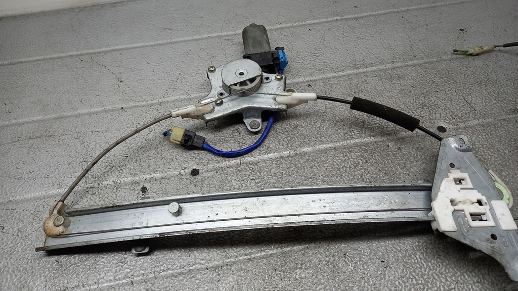 фото №4, Подъемник левый задняя chevrolet nubira 07r 2pin