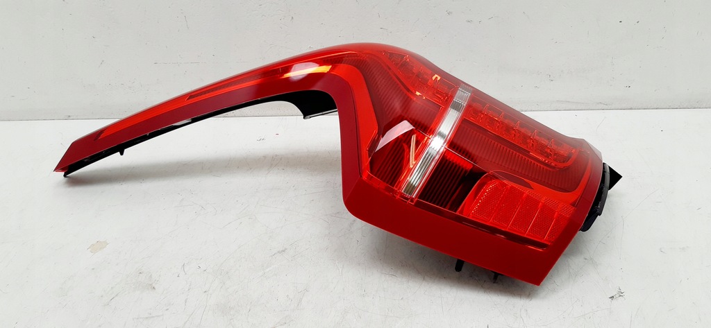 фото №1, Volvo xc90 ii лампа левая задняя 32228830