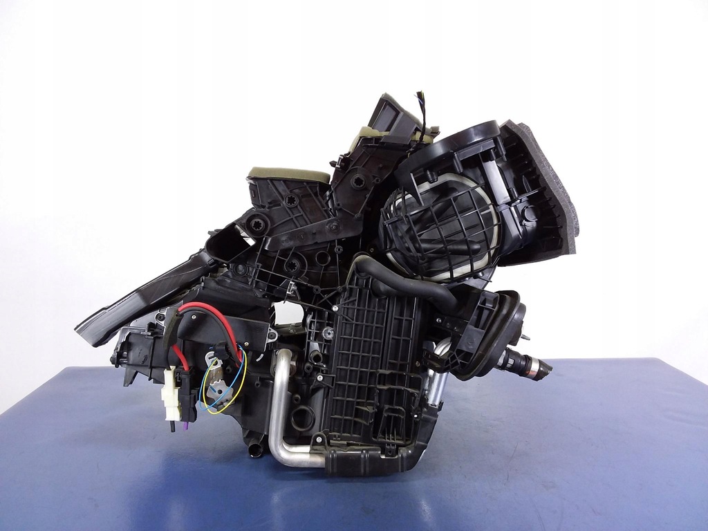 фото №4, Ford grand c-max mk2 отопитель av6n-19b555-ak