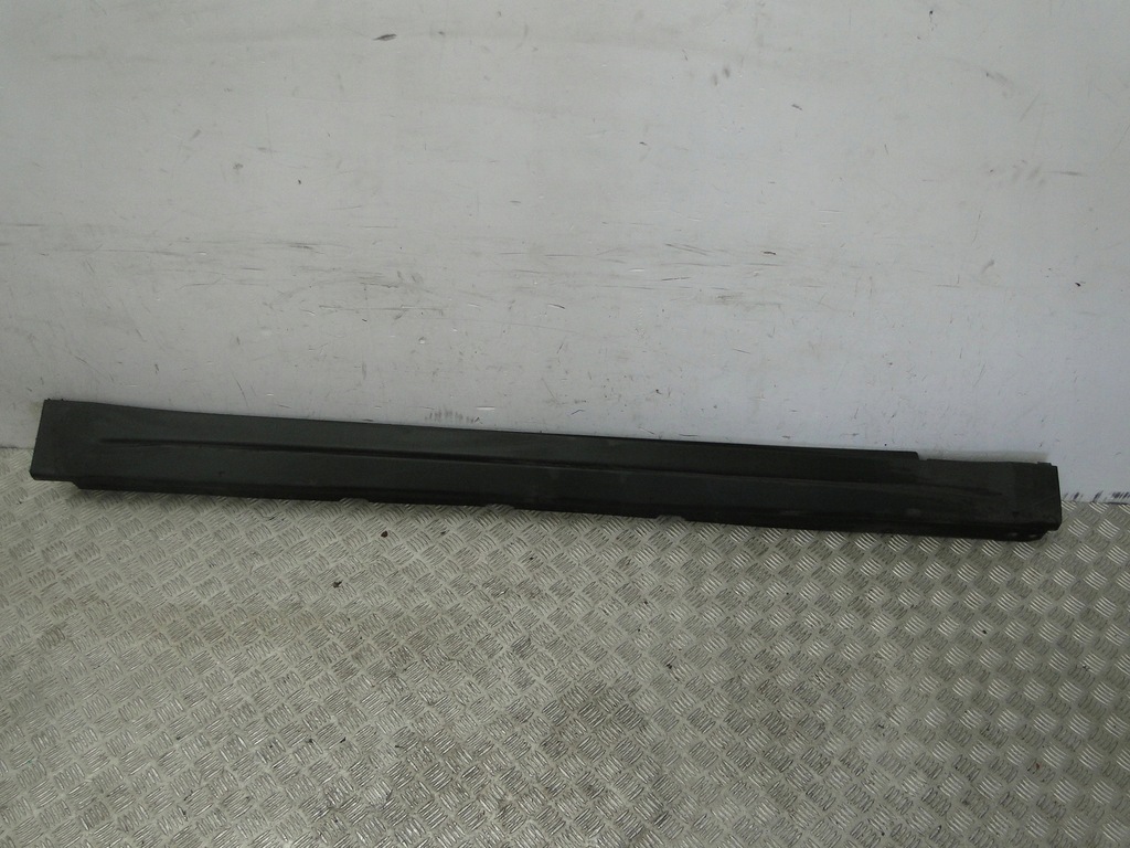 фото №3, Порог молдинг порог правая alfa romeo stelvio