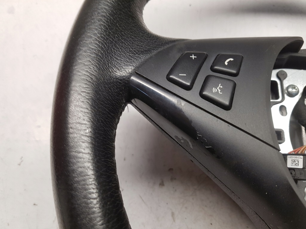 фото №5, Bmw 3 e93 e92 e90 m-pakiet воздуховод кожаный