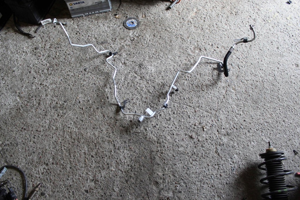 фото №1, Трубка кондиціонера 924403056r renault оригінальний номер