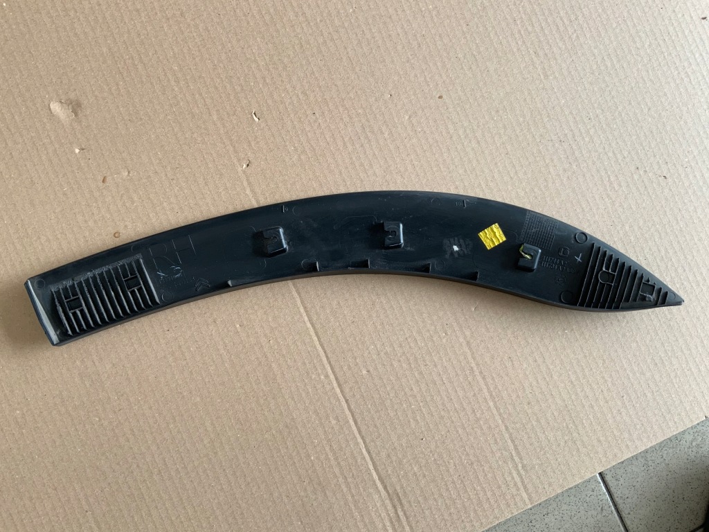 фото №5, Молдинг дверь правый задняя citroen c3 aircross 17r.-