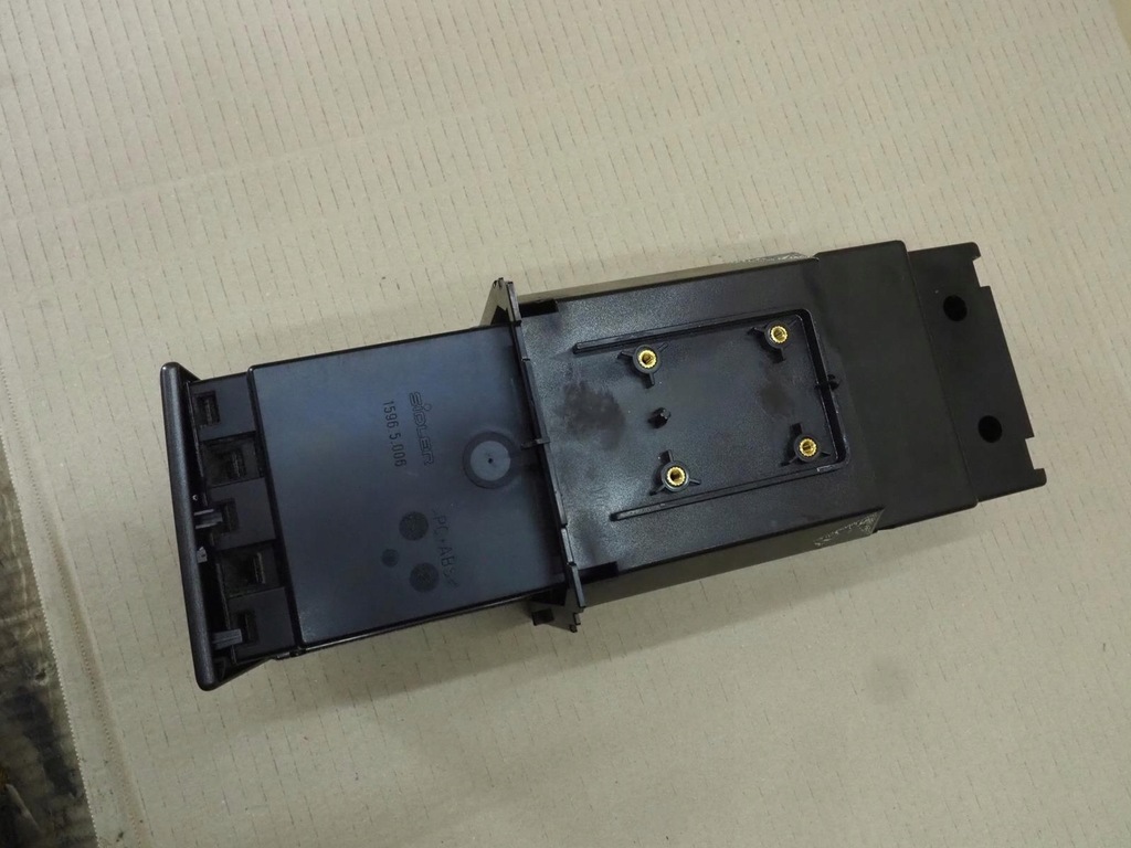 фото №16, Jaguar s-type 99-04 бардачок панелі середній