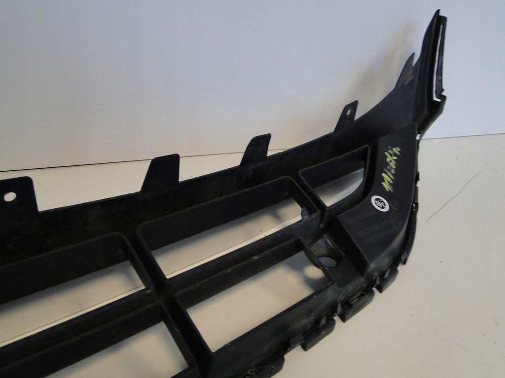 фото №14, Mercedes gla h247 247 решітка середня + молдинг хром w бампер передній amg