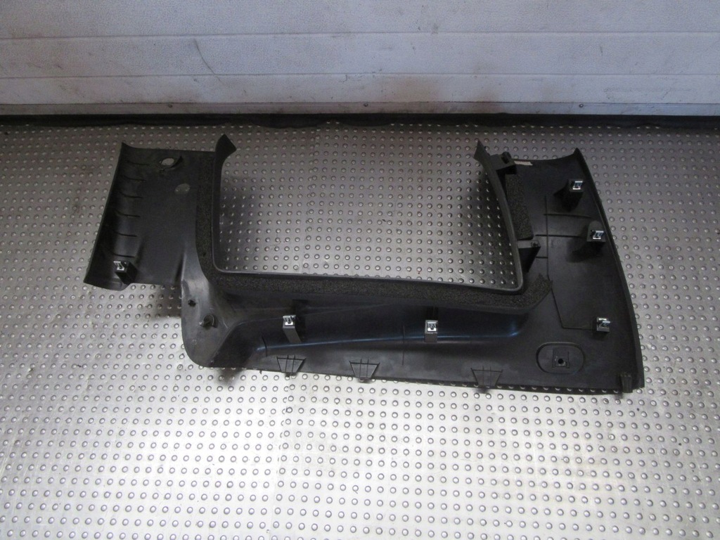 фото №4, Chevrolet hhr 2007 обшивка защита стойка левый задняя