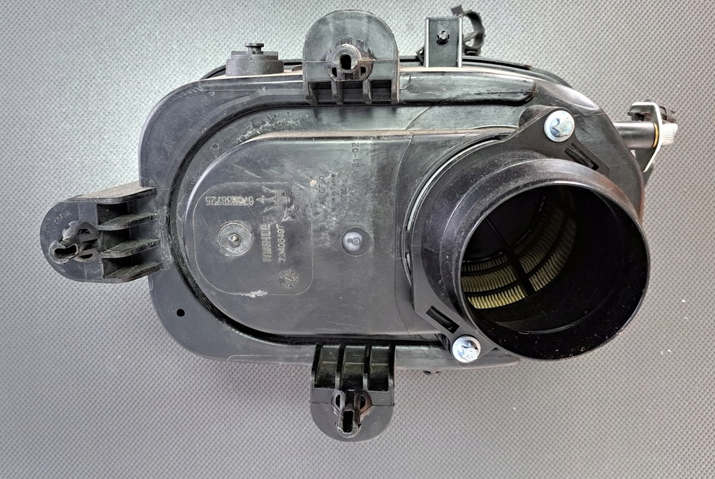 фото №8, Maserati levante 3,0 v6 фільтр повітря корпус права 670038725