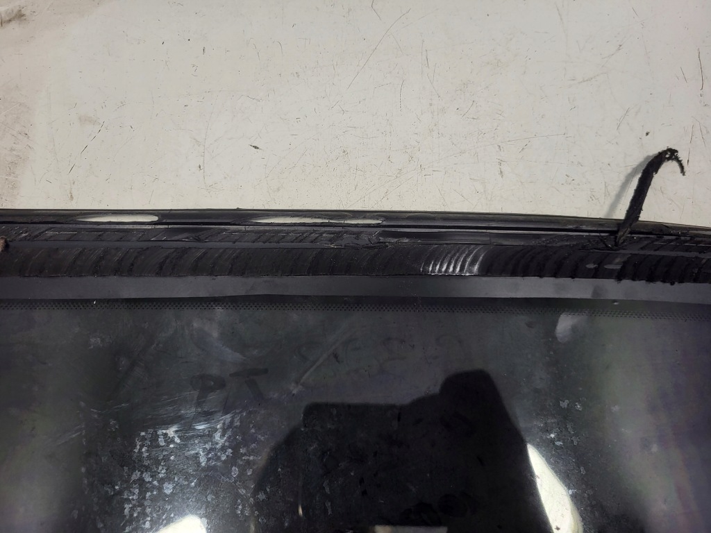 фото №9, Скло кузовна правий задня peugeot 308 t9 sw kombi 2018rok тонована