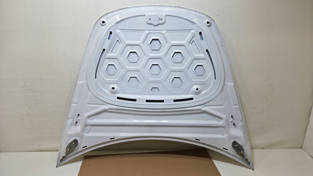 Капот крышка двигателя tesla model 3 оригинал grad в Украине