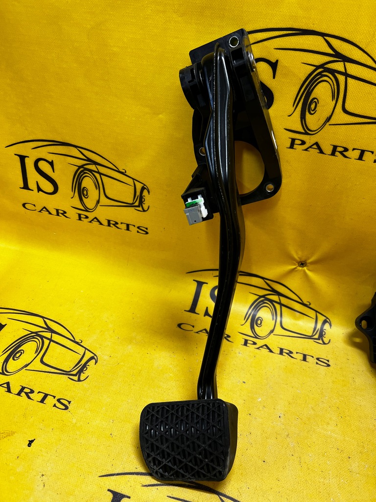 фото №1, Педаль тормоза автоматическая коробка передач mercedes gla w156 b w246 infiniti q30