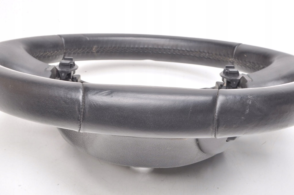 фото №13, Aston martin db9 воздуховод кожаный d2r3a