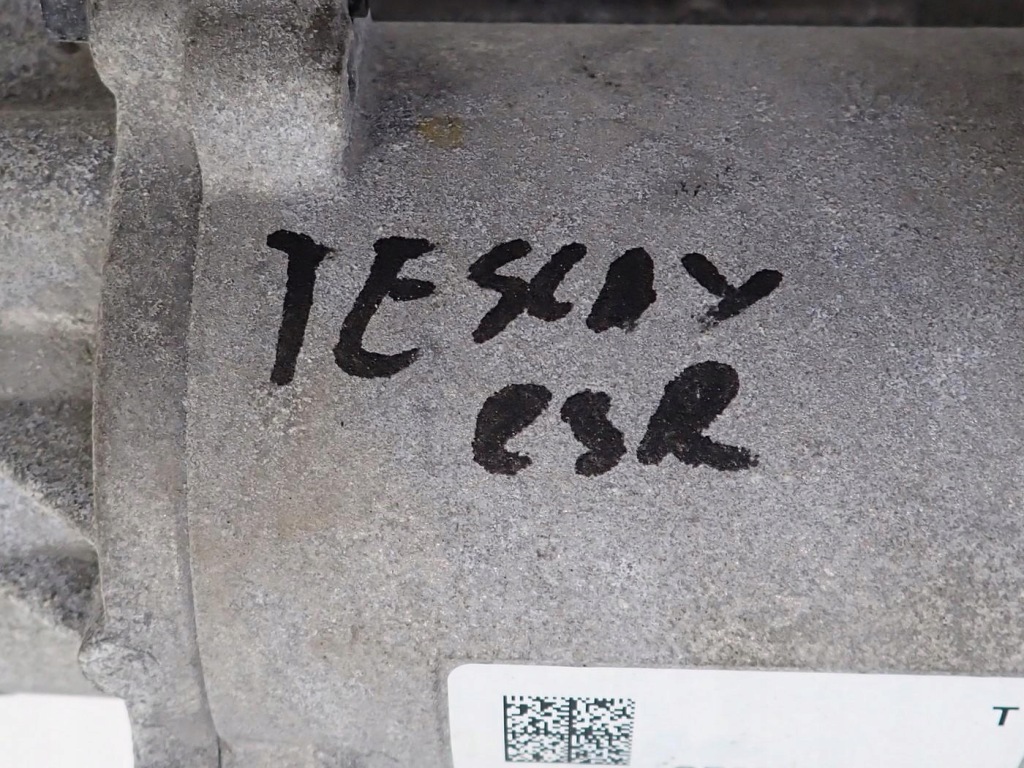 Рулевая рейка колонка трансмиссия европа 4x4 1188831-00-j tesla model y 23r Киев