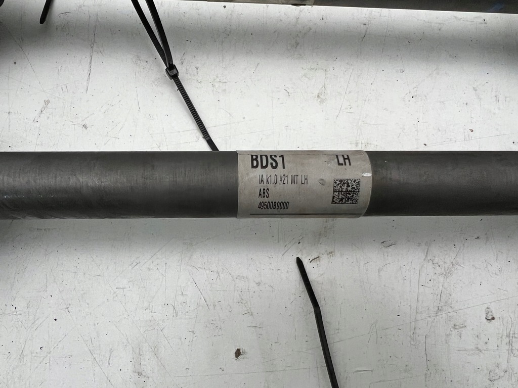 фото №7, Hyundai i10 iii приводной вал przebug левый оригинал демонтаж 19-