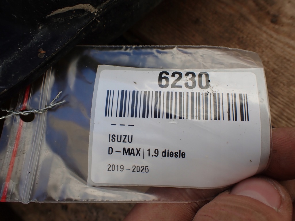 фото №16, Бак топлива bak помпа ad blue isuzu d-max iii 2021 1.9 f01c250164 6230