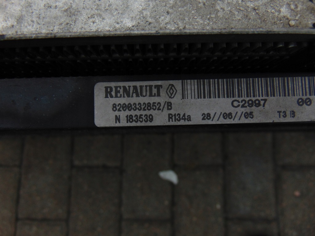 Радиатор воды кондиционера вентилятор комплект  renault laguna 2 2 рестайлинг  2.0t европа Оригинал