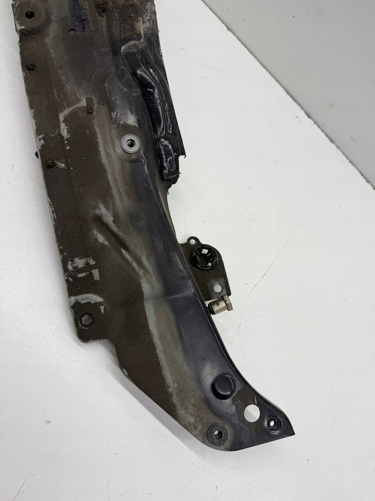 фото №5, Audi a6 s6 c7 четверть подкрылок кронштейн крыла правый перед ly9b