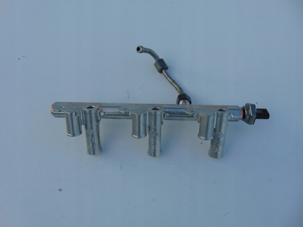 фото №1, Opel crossland x молдинг упорскування 1.2 turbo