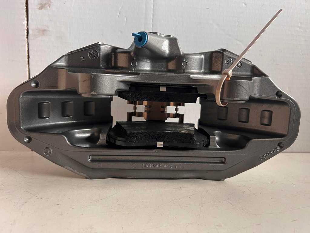 фото №5, Mercedes w223 s-klasa суппорт тормозной правый перед 390x36 brembo