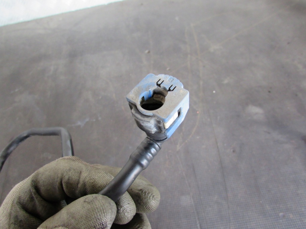 Шланг топлива fiat ducato 3 2.3 d 14-21r с Разборки