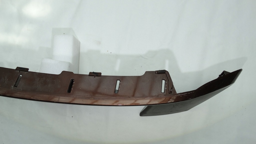 фото №11, Toyota c-hr 2016- накладка накладка крышки задний багажника 76811-f4010