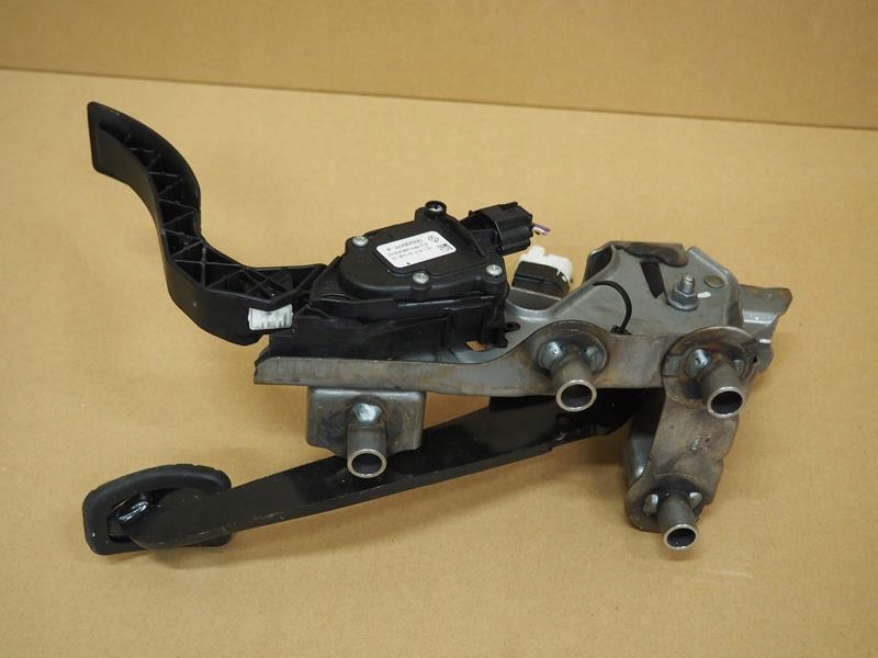 фото №3, Педаль педалі гальма газу renault clio iv