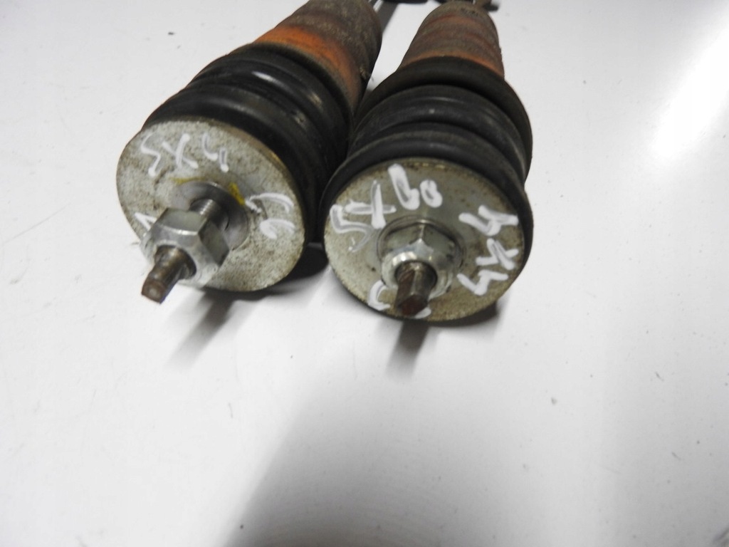 фото №14, Suzuki sx-4 sx4 1.6 амортизатор задня комплект 2 штуки