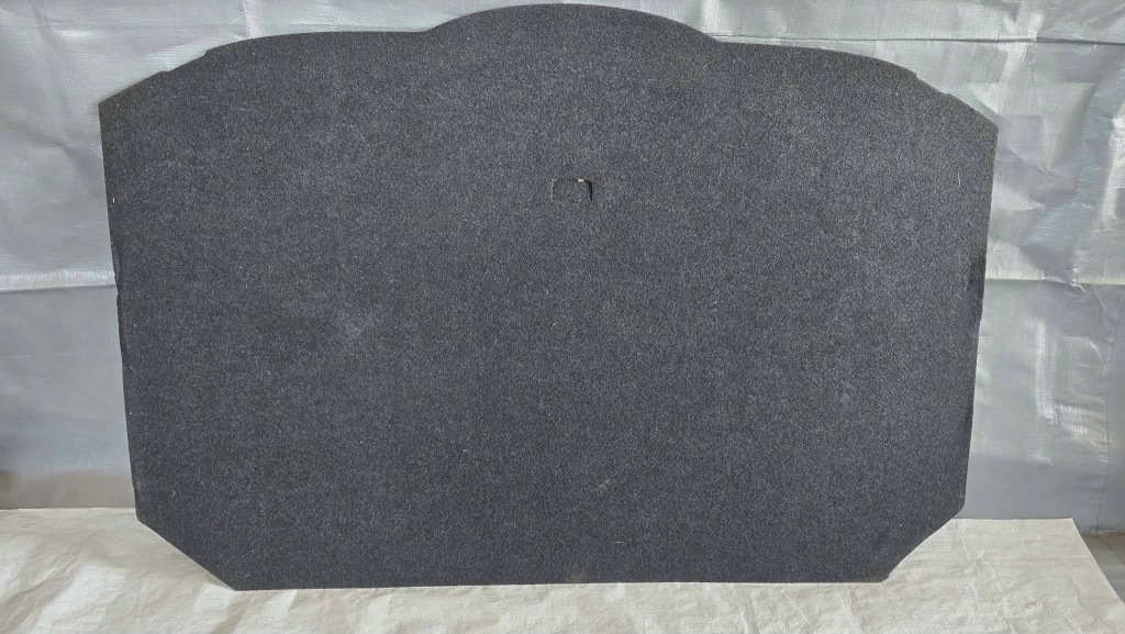 Купити Обшивка підлога багажника nissan qashqai 3 849046un0a