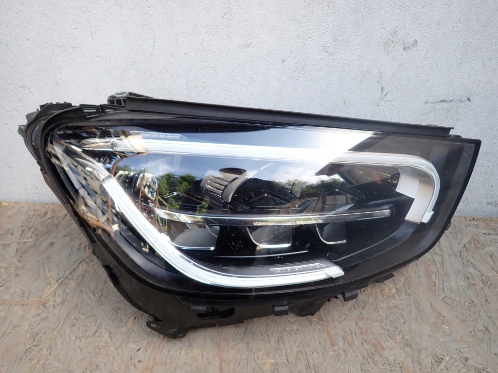 фото №1, Лампа правая фара правый full led mercedes glc 253 lift