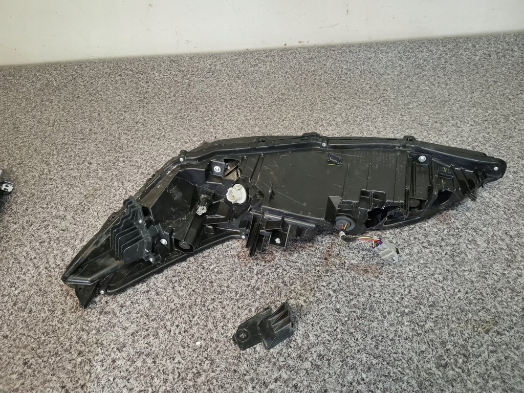 фото №12, Nissan rogue x-trail t33 2021 лампа правая верхний передняя uszk usa