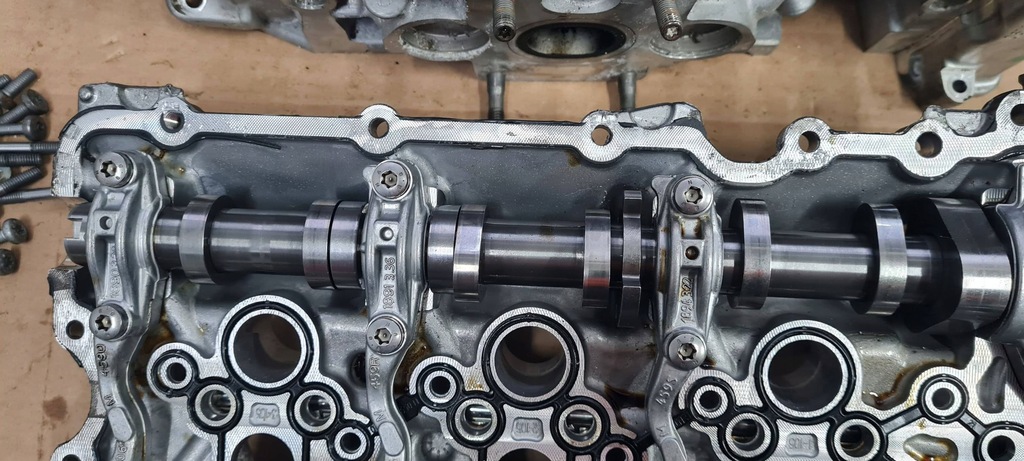 фото №8, Sq5 80a lift головка двигателя правая валы 3.0 tfsi 06m103404af s4 b9 s5