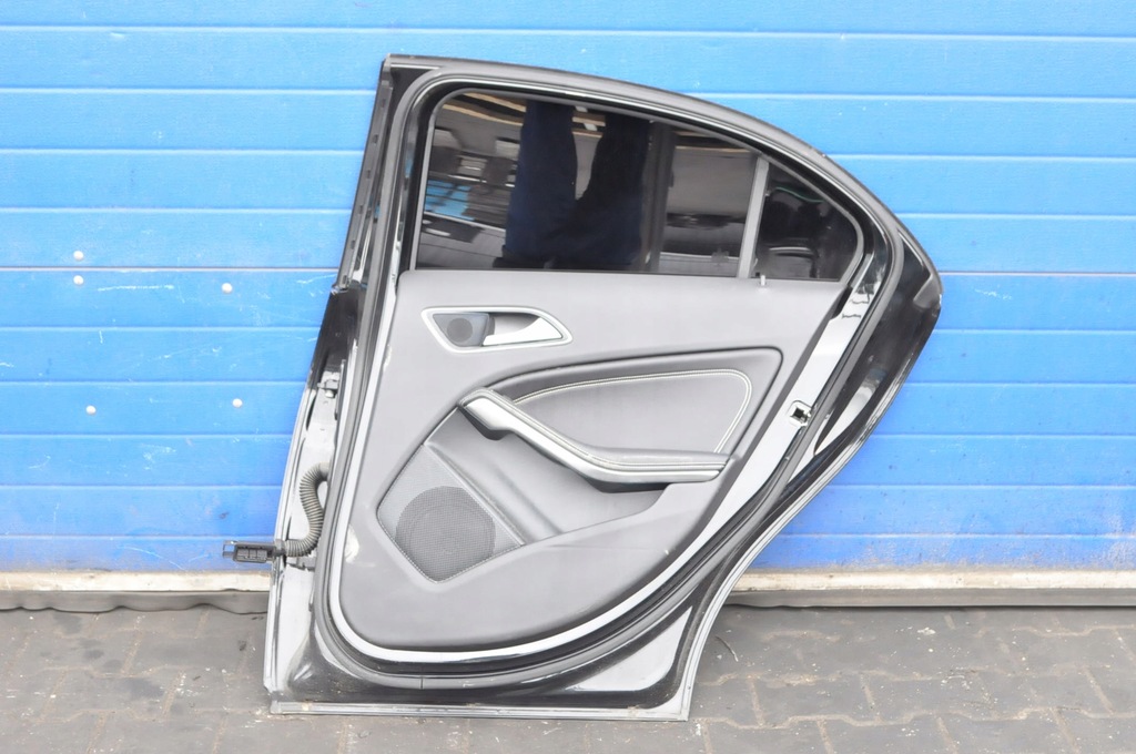 фото №7, Mercedes a w176 дверь правый задняя правое задние