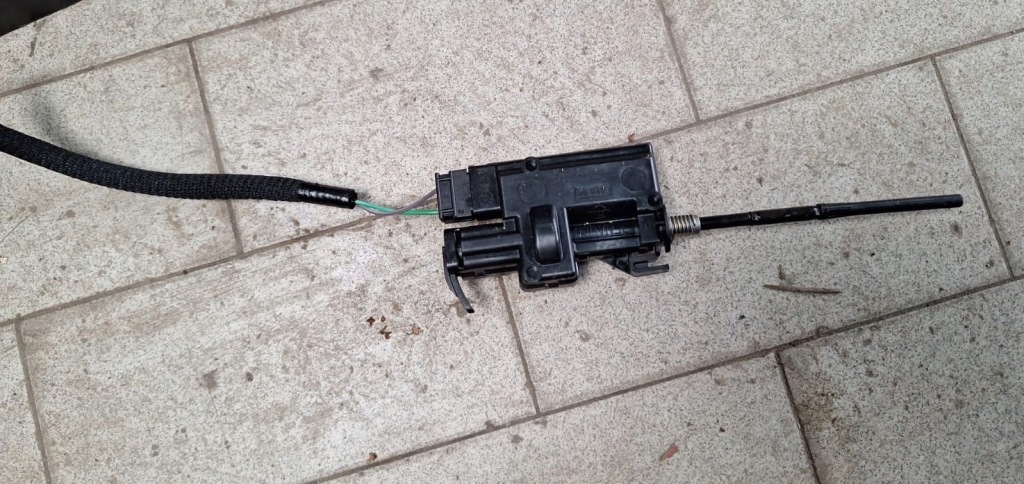 фото №1, Механизм крышка заливной топлива renault espace v scenic iv 788264742r