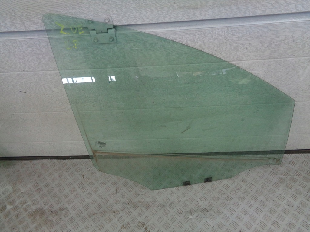 фото №1, Renault zoe 2016 скло двері правий права перед передня