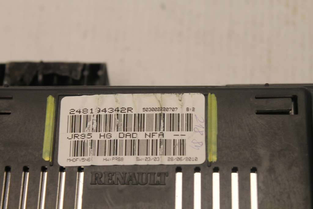 фото №12, Renault scenic iii 09r- дисплей навигации счетчик anglik