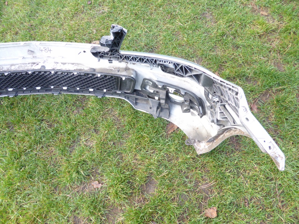 Mercedes c w204 бампер перед передний poznań Недорого