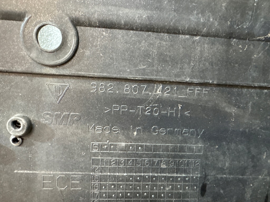 Купити Porsche 718 cayman s бампер задній 982807421