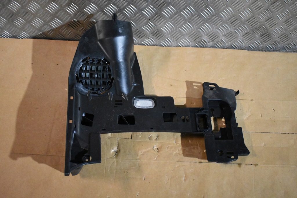 фото №1, Idealna защита консоли левая mercedes glc w253 1