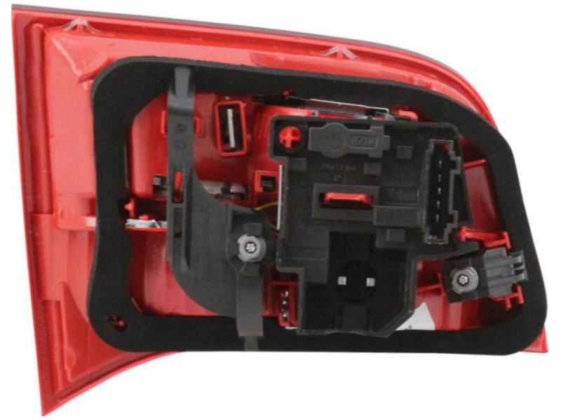 фото №16, Лампа задняя комбинированная audi a6 / allroad / s6 внутренний