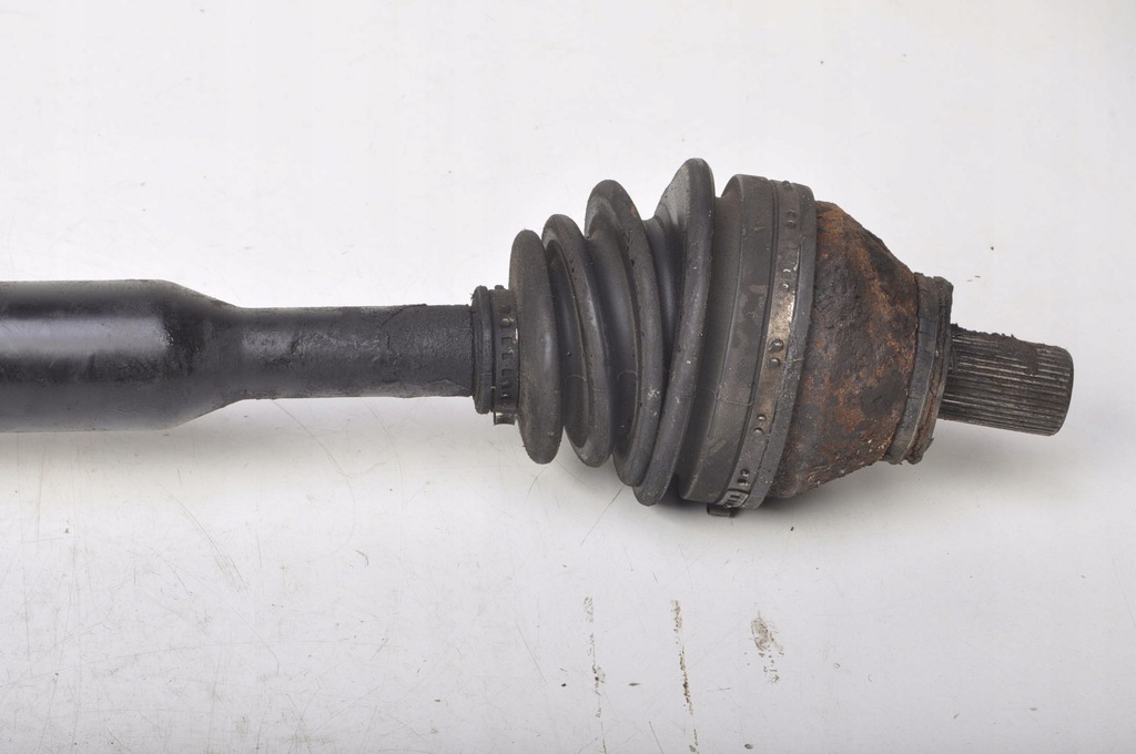 фото №7, Volvo xc60 2.4d приводной вал левая короткий 31325101