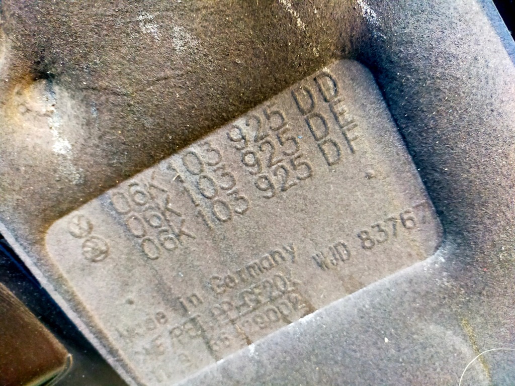 фото №8, Skoda superb 3 iii fl 2.0fsi 200kw 2020r захист верхній двигуна 06k103925de