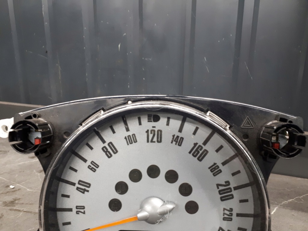 фото №2, 6211-67379411 приладова панель лічильник mini one cooper r50 r52 lift 1.4