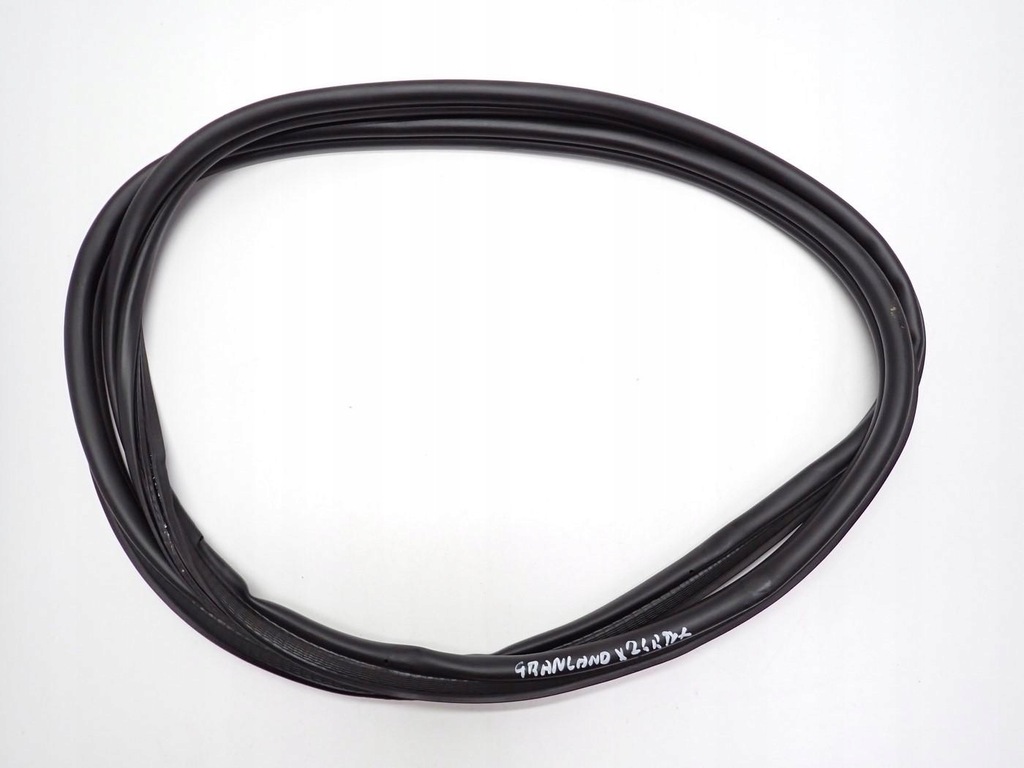 фото №1, Прокладка крышки задняя багажника opel grandland x 24r