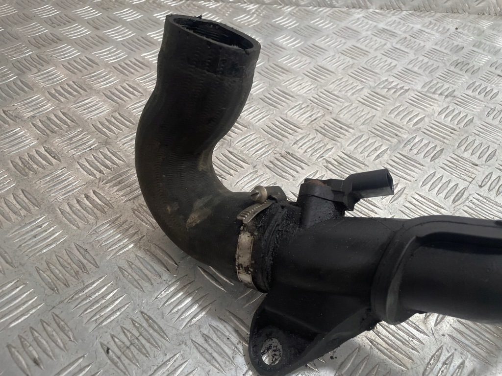 фото №2, Труба шланг воздуха интеркулер skoda octavia rapid seat 1.6 tdi