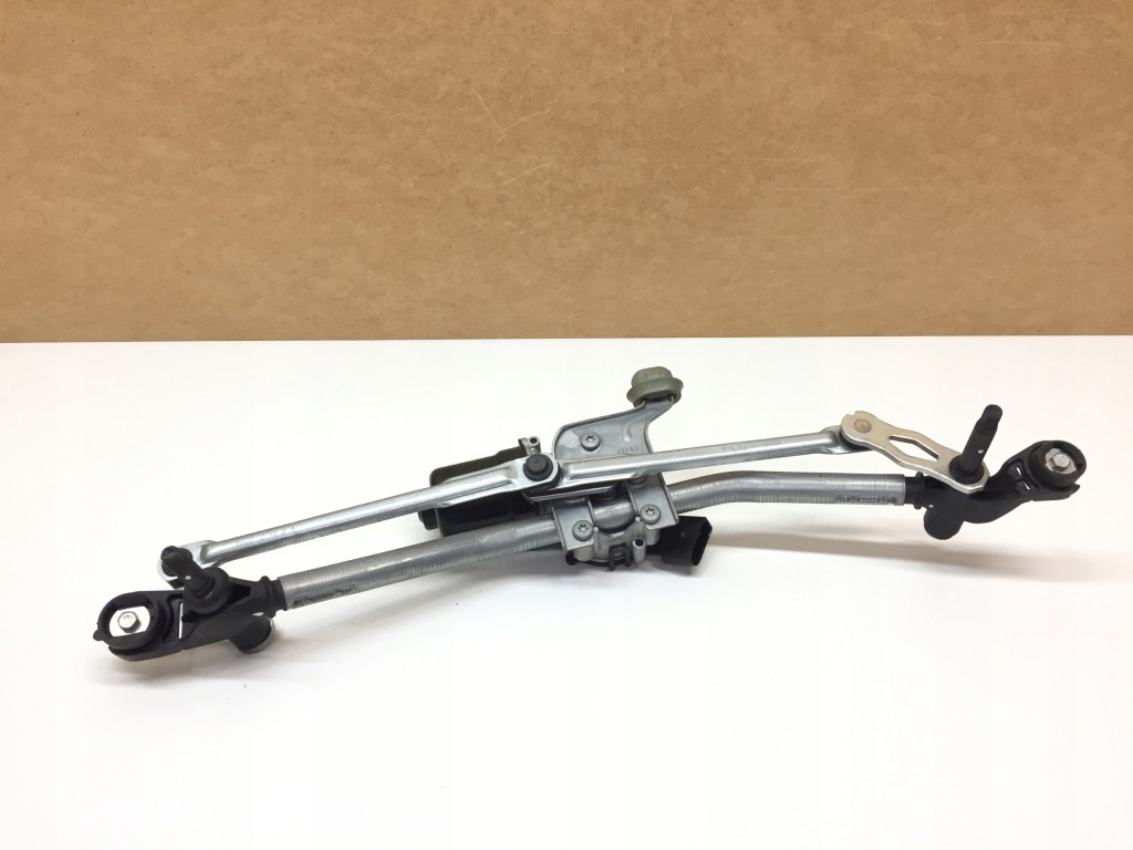 фото №1, Citroen c4 iii механизм дворник europa